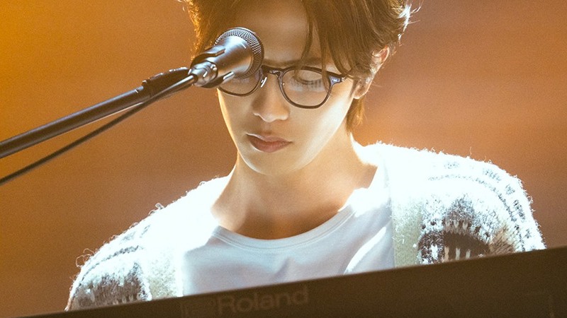 เจาะลึก จุน ชิซง หนุ่มแว่นสุดเร้าใจจาก Glass Heart! จากเด็กอ้วนสู่ดาวรุ่ง สู้ชีวิตจริงยิ่งกว่าละคร!