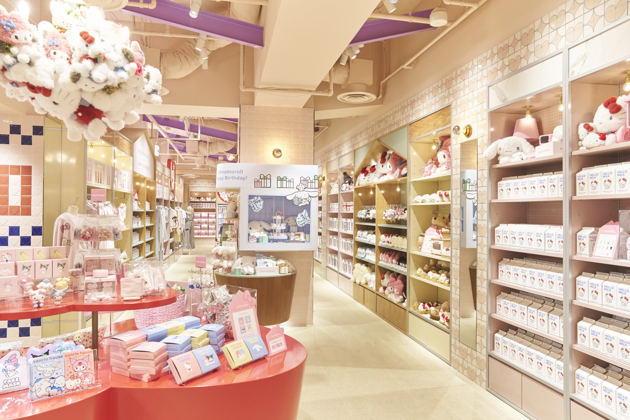 ภายในร้าน sanrio house